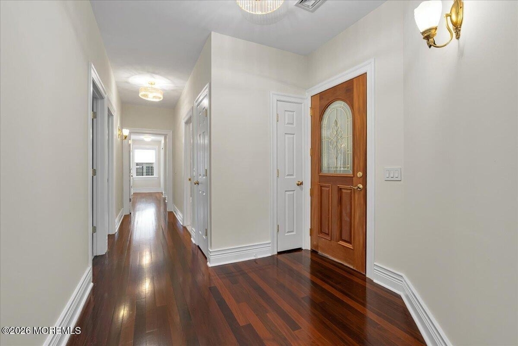 410 1st Avenue - Photo 4