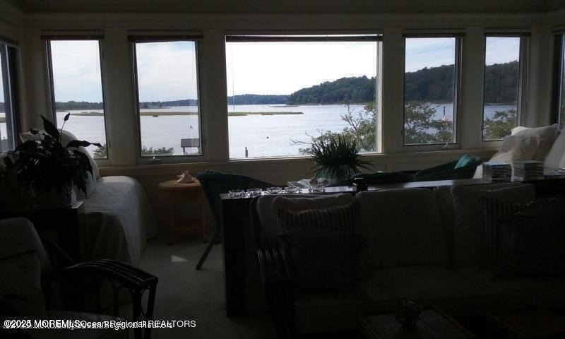 2 Beach Way - Photo 0