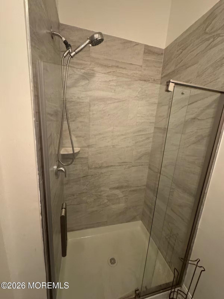 224 Howard Avenue - Photo 17