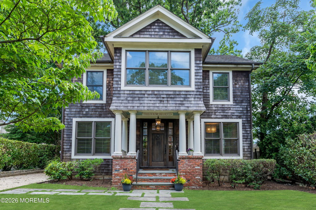 95 E River Road - Photo 0
