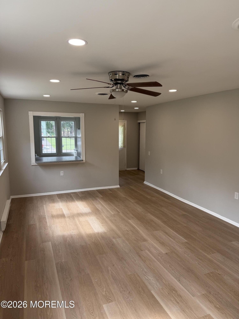35 Milford Avenue - Photo 6