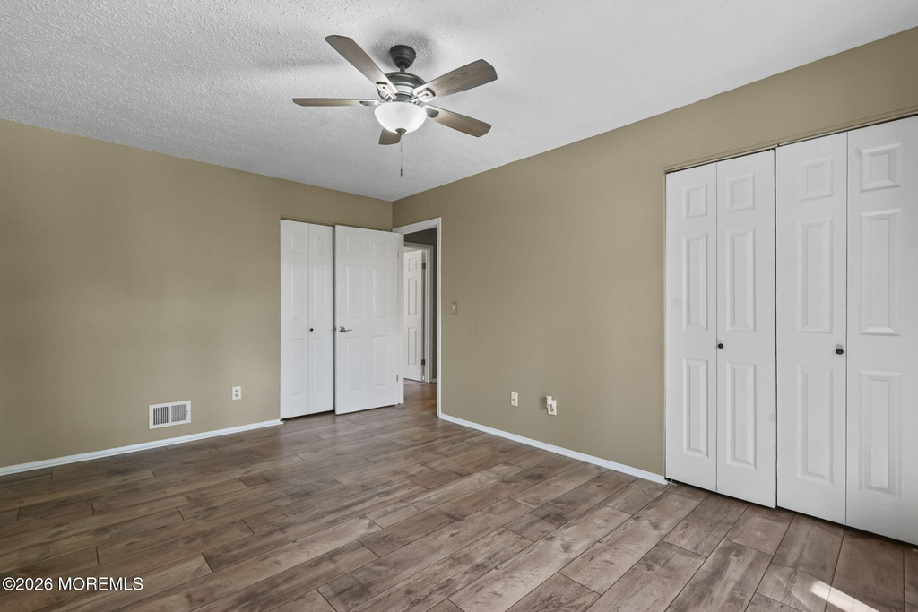 1062 Cheryl Court - Photo 7