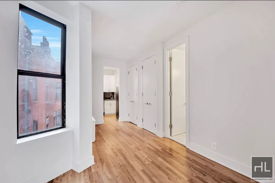 West 45 Street - Photo 2