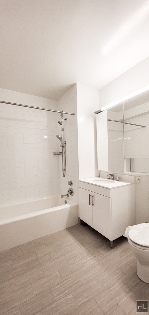 West 57th Street - Photo 5