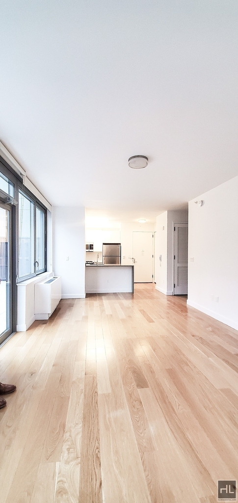 West 57th Street - Photo 4