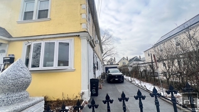 115-50 149 Street - Photo 13