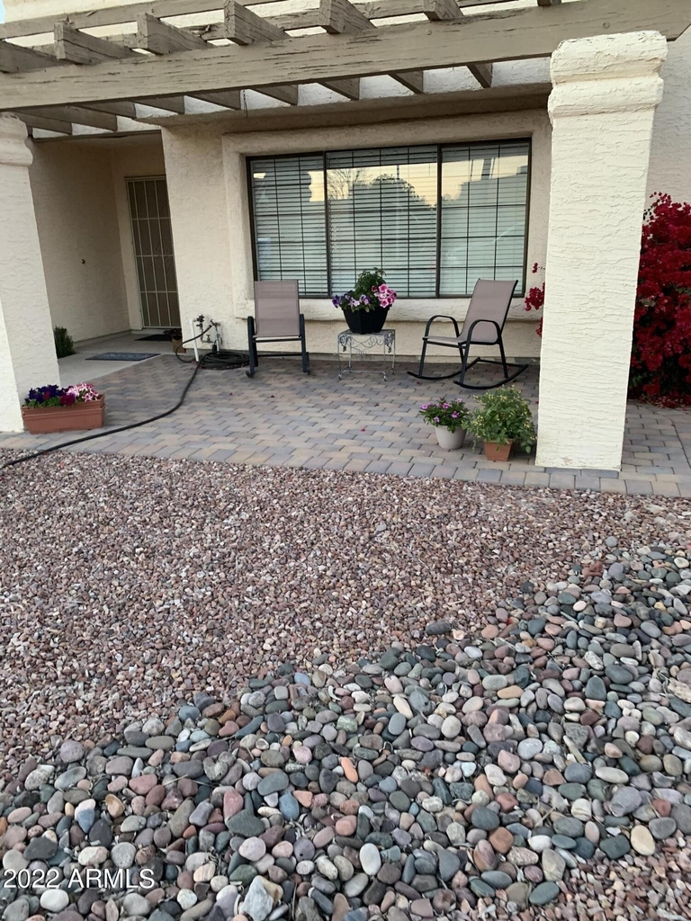 1832 E Hermosa Drive - Photo 2