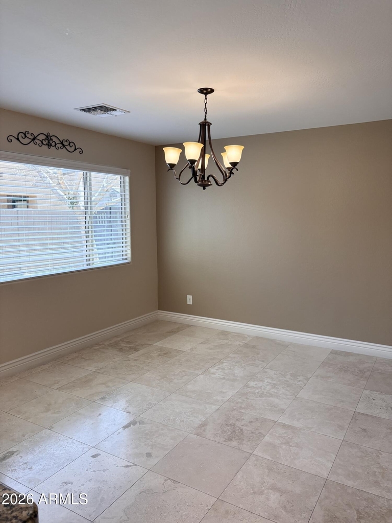 2565 E Southern Avenue - Photo 3