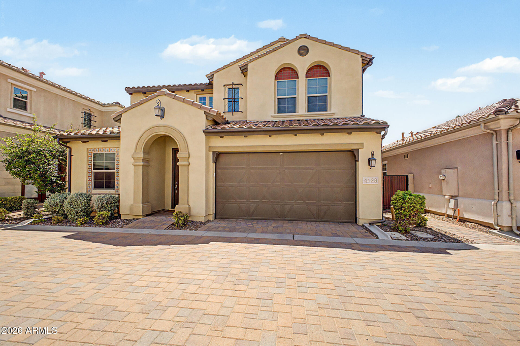 4128 S Greythorne Way - Photo 1