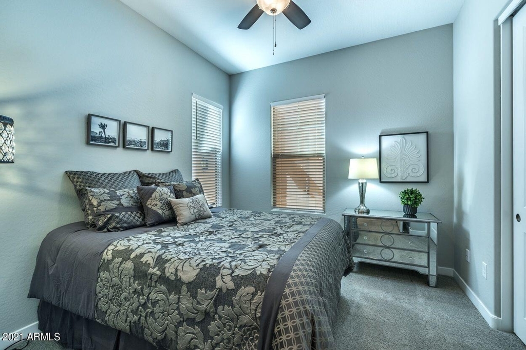 15550 S 5th Avenue - Photo 9