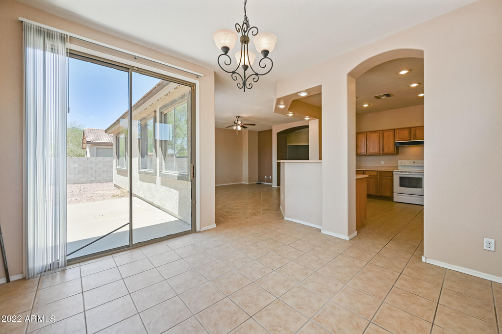1525 W Saint Kateri Drive - Photo 7