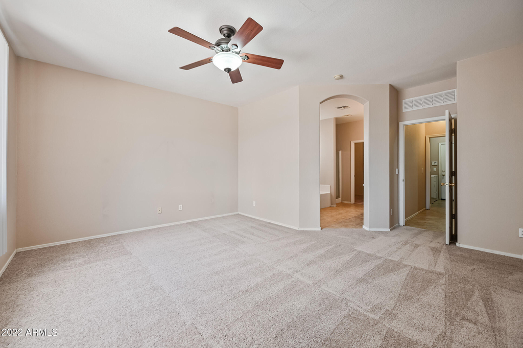 1525 W Saint Kateri Drive - Photo 16