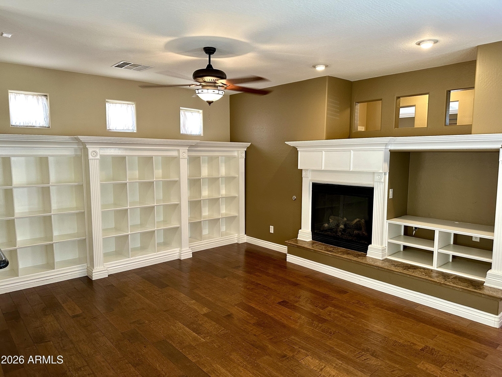 2691 E Le Grand Loop - Photo 4