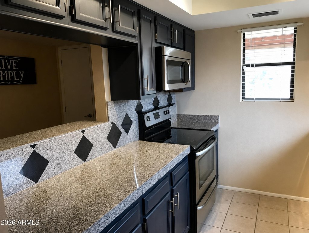 850 S River Drive - Photo 4