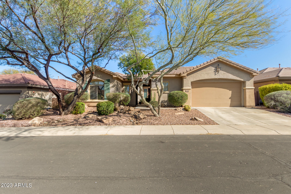 1814 W Wayne Lane - Photo 1