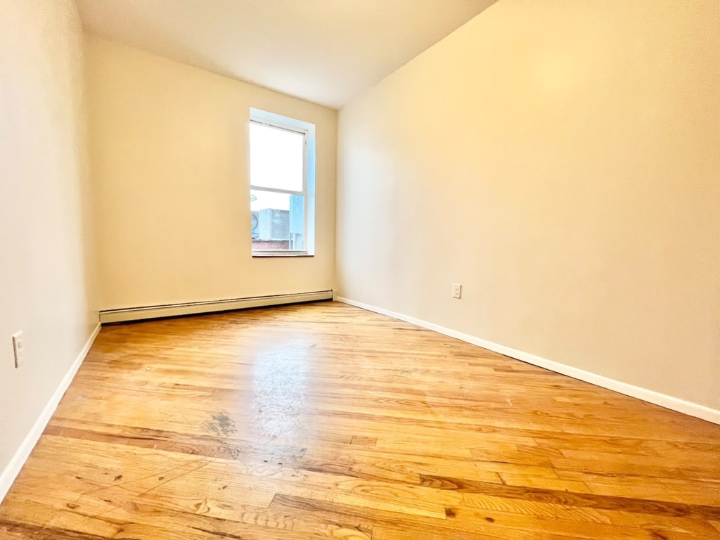 2603 Avenue U - Photo 1