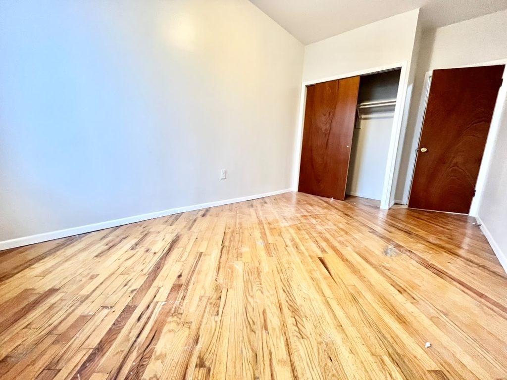2603 Avenue U - Photo 9