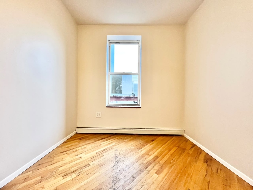 2603 Avenue U - Photo 3