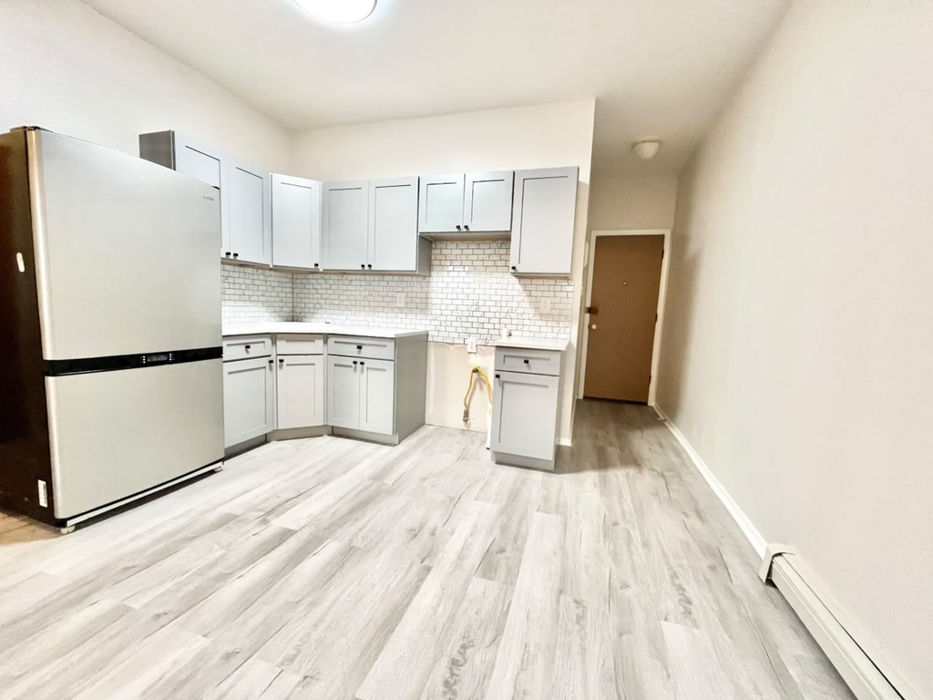 2603 Avenue U - Photo 8