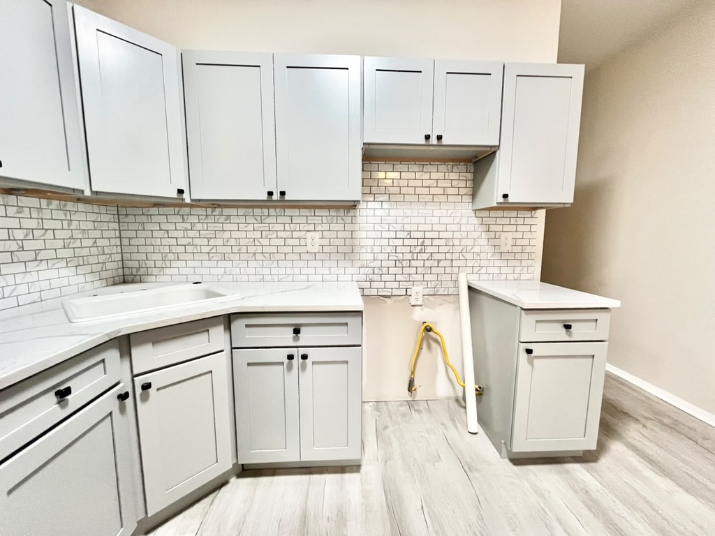 2603 Avenue U - Photo 7