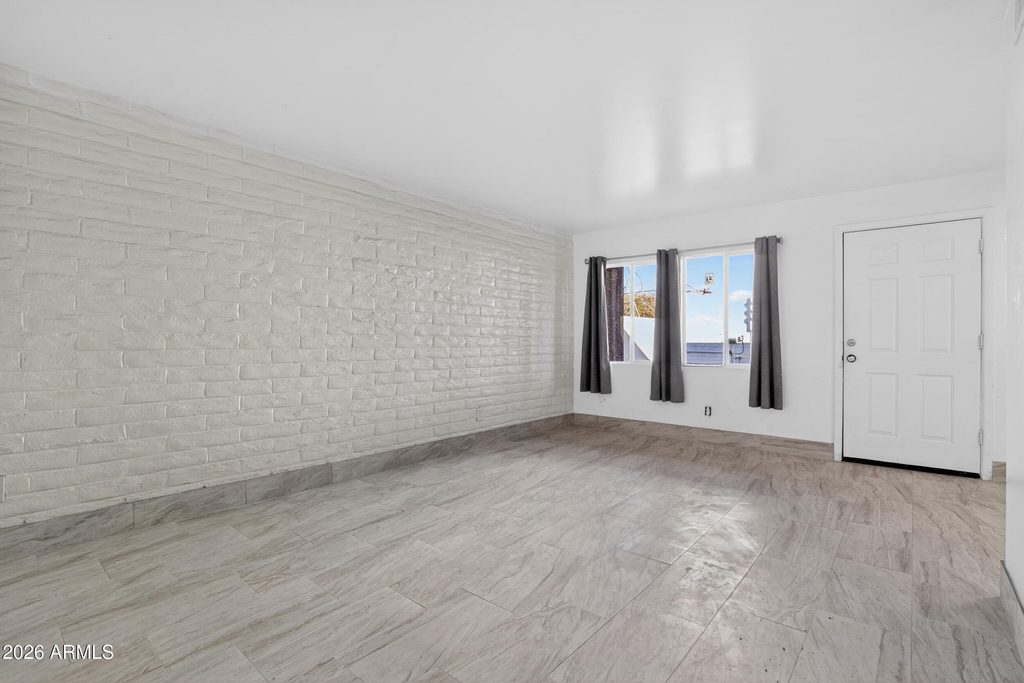 2925 N 38th Street - Photo 7
