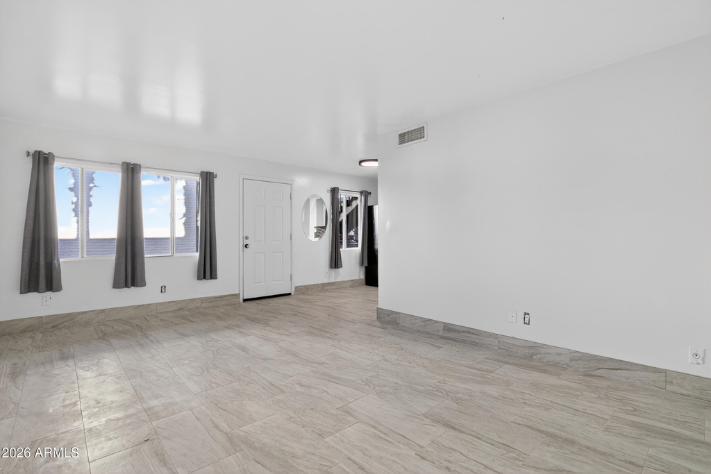 2925 N 38th Street - Photo 6