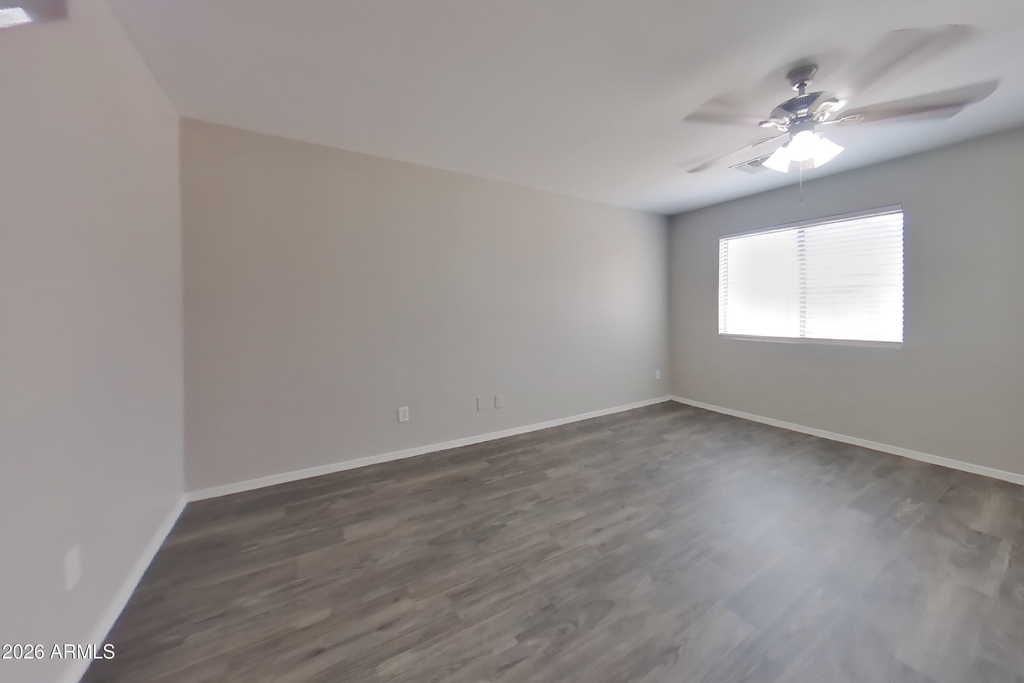 3315 W Fraktur Road - Photo 1