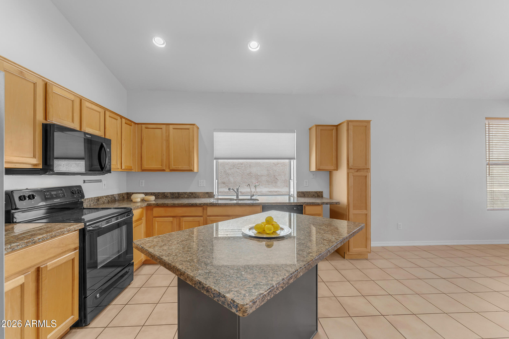 13867 E Paradise Lane - Photo 11