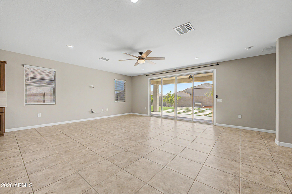 30731 W Monterey Circle - Photo 13
