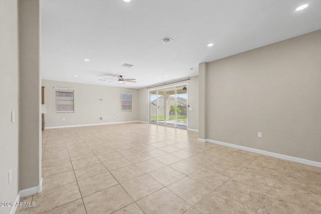30731 W Monterey Circle - Photo 4