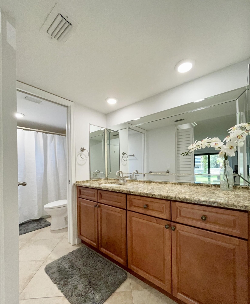 11863 Wimbledon Circle - Photo 12