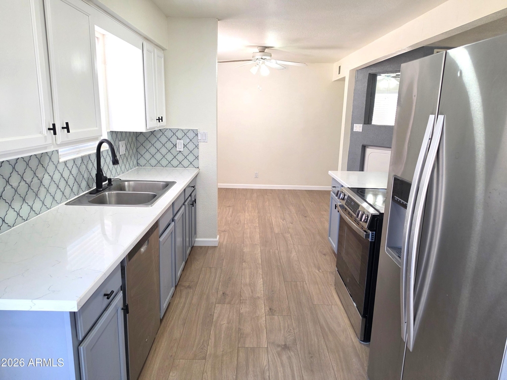 1736 E Frye Road - Photo 4