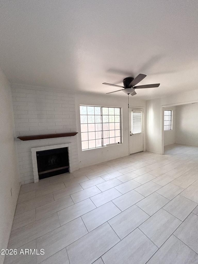 625 S Westwood -- - Photo 4
