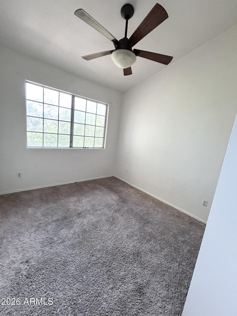 625 S Westwood -- - Photo 16
