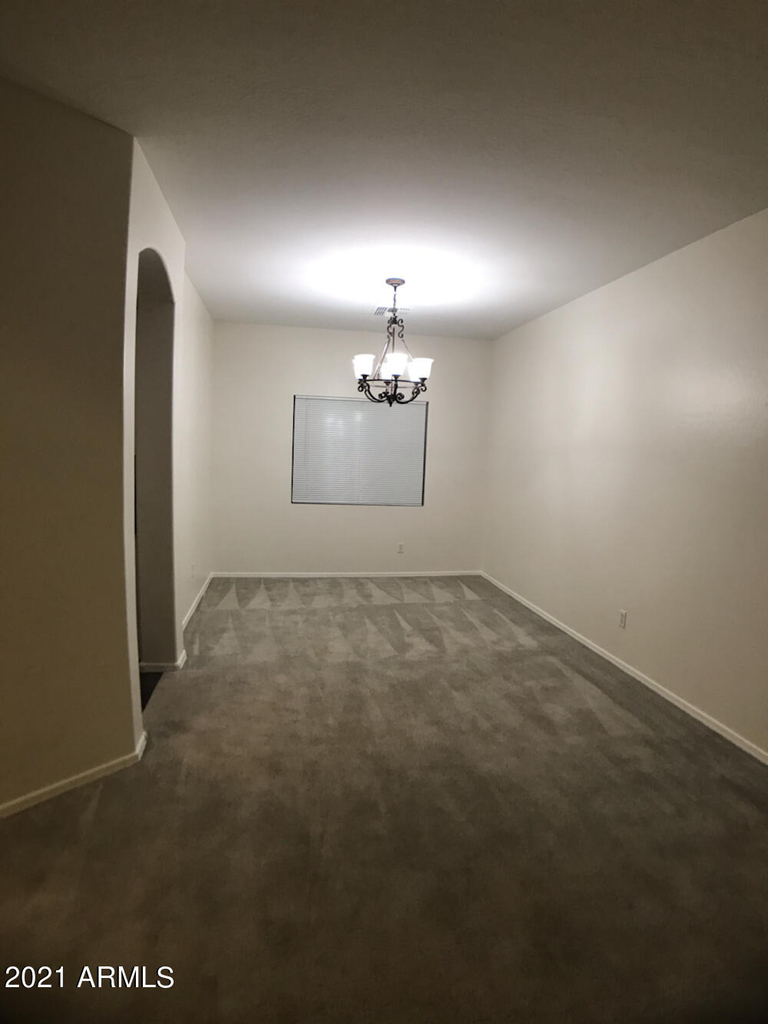17584 W Acacia Court - Photo 29
