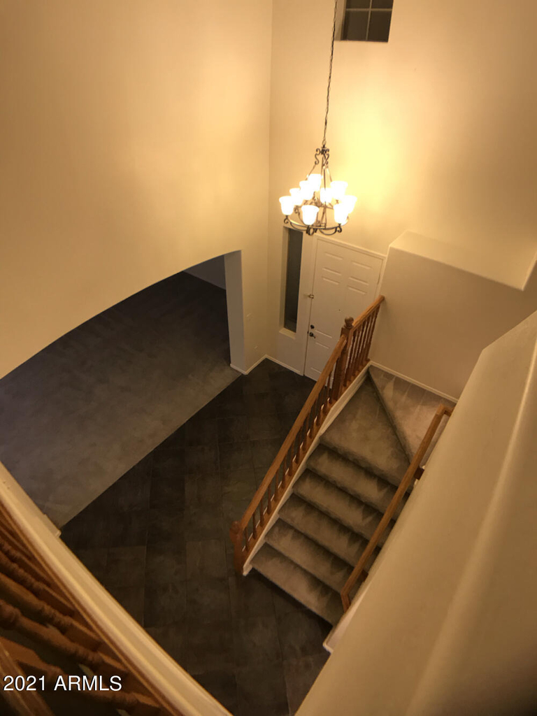 17584 W Acacia Court - Photo 32