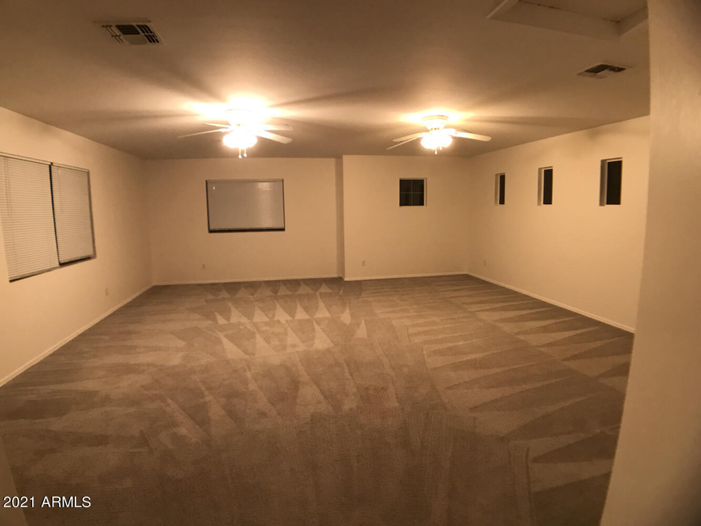 17584 W Acacia Court - Photo 42