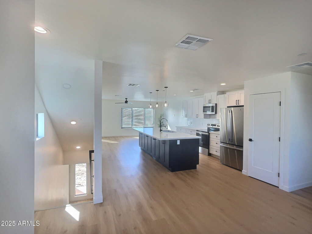 2502 E Paradise Lane - Photo 18