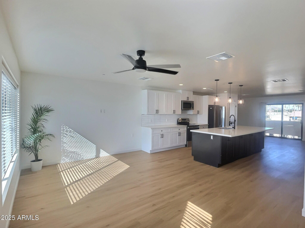 2502 E Paradise Lane - Photo 19