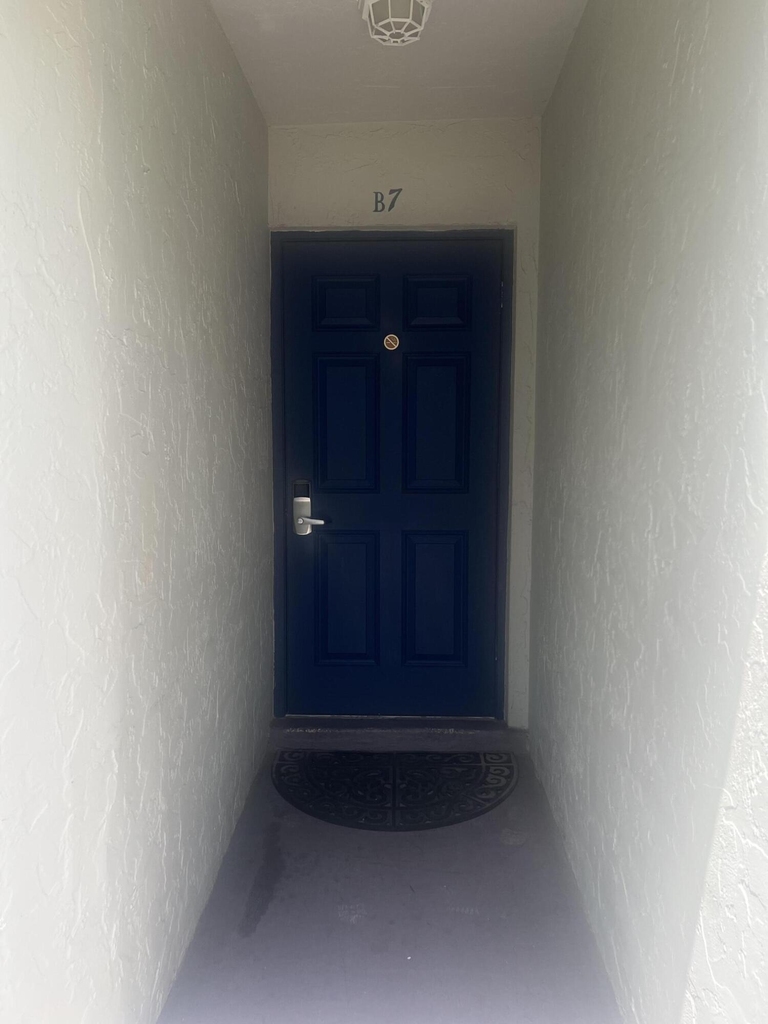2301 S Ocean Boulevard - Photo 9
