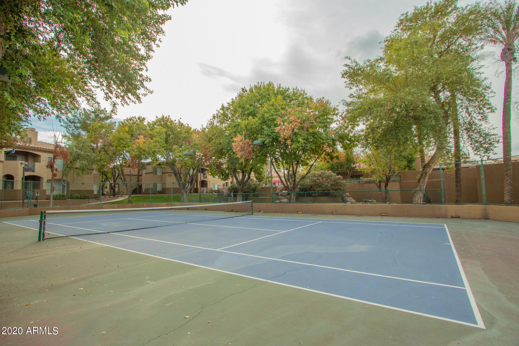 600 W Grove Parkway - Photo 27