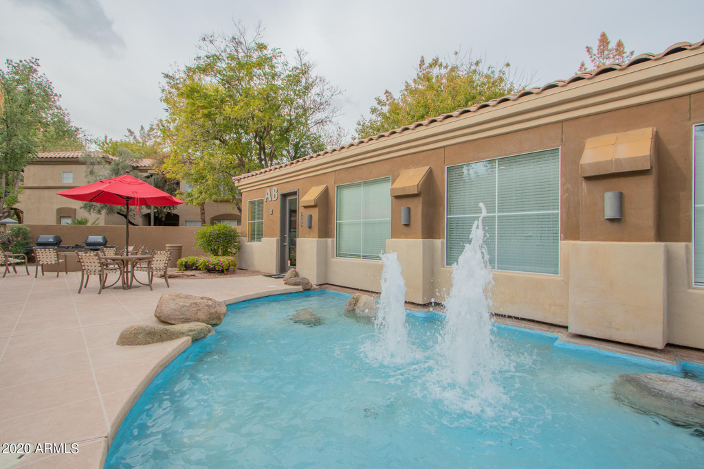 600 W Grove Parkway - Photo 29