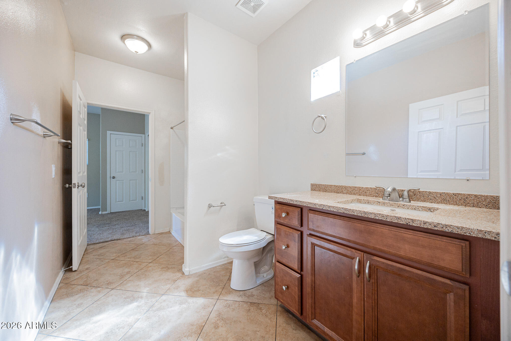 600 W Grove Parkway - Photo 16