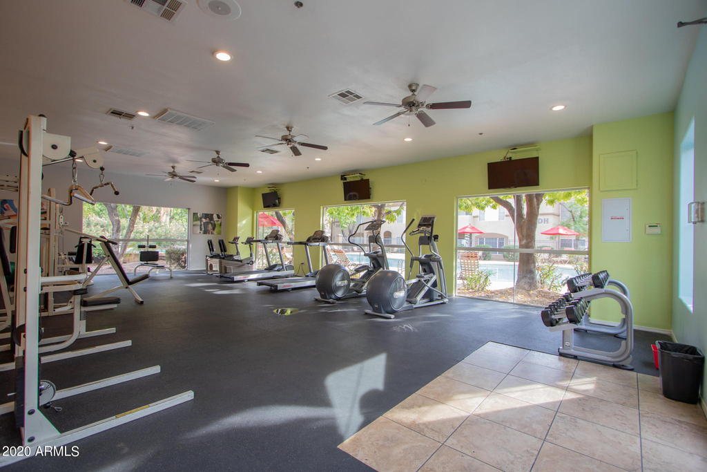 600 W Grove Parkway - Photo 25