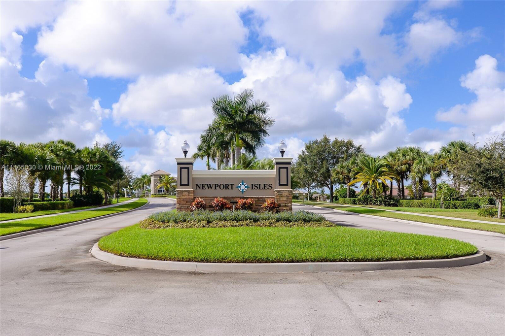 1887 Newport Isles Boulevard - Photo 12