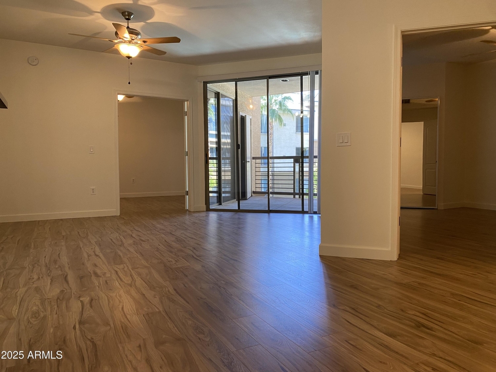 1701 E Colter Street - Photo 4