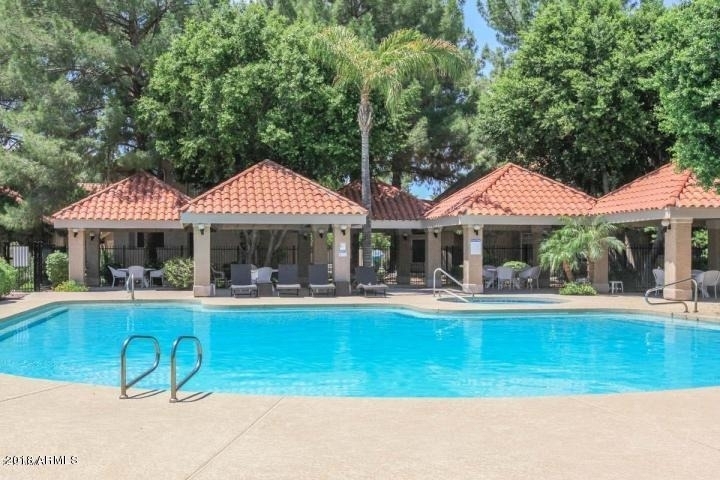 1633 E Lakeside Drive - Photo 24