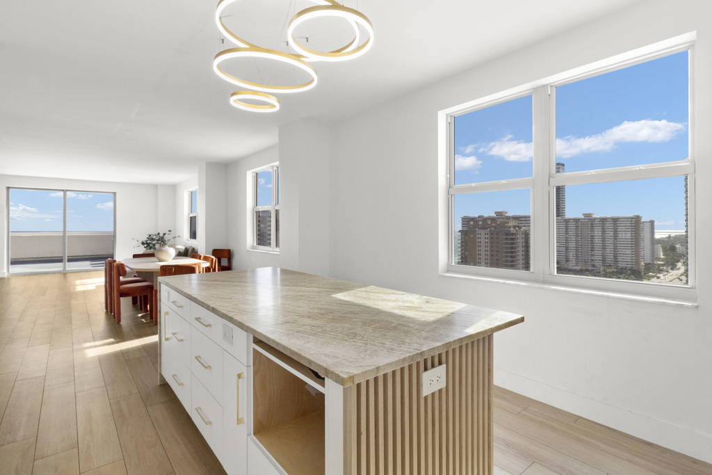 1865 S Ocean Drive - Photo 3