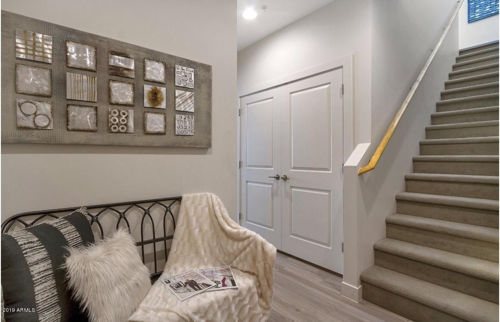 2015 N 50th Street - Photo 2