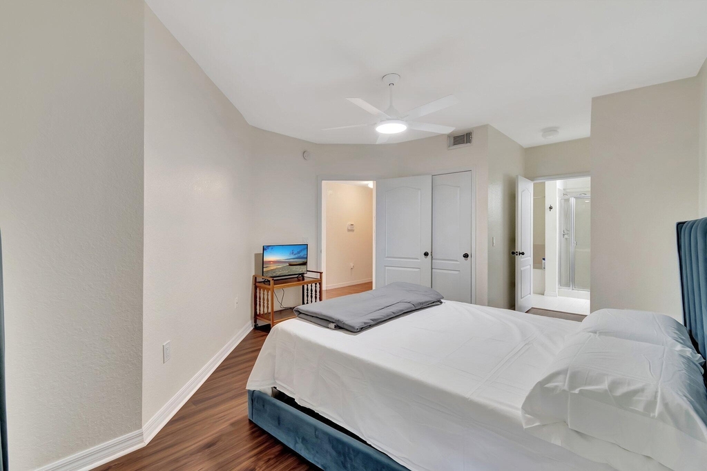 1207 Belmont Place - Photo 24